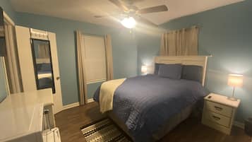 1 bedroom, desk, iron/ironing board, free WiFi