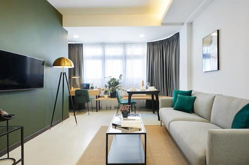 1 BEDROOM SUITE | In-room safe, iron/ironing board, free WiFi, bed sheets