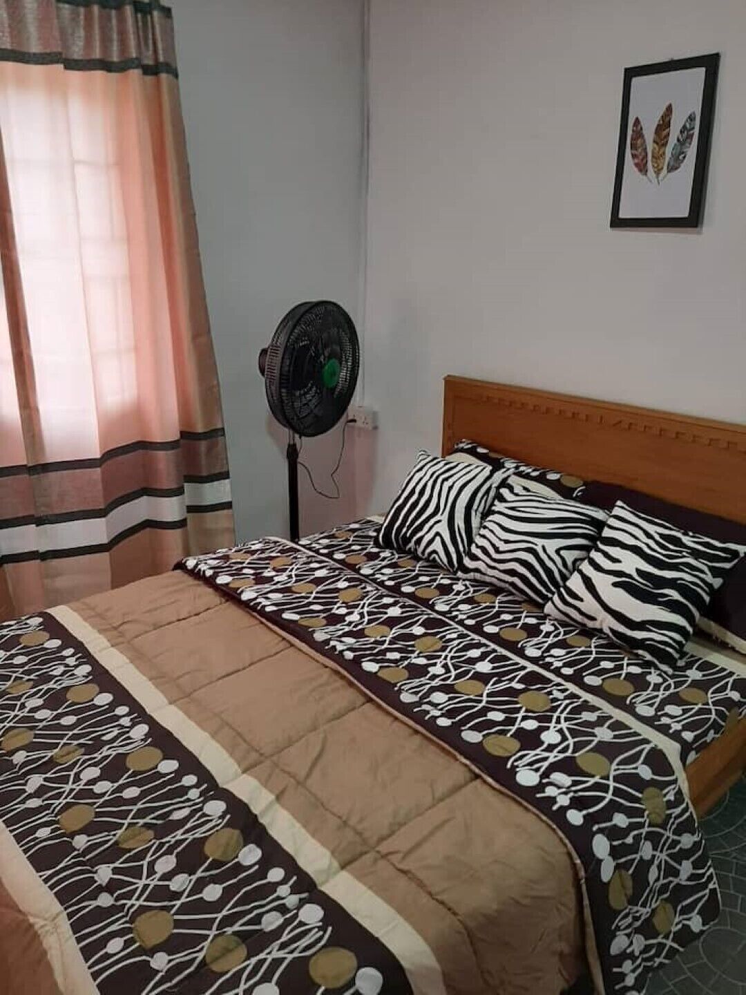 1 bedroom, desk, iron/ironing board, free WiFi