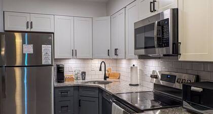 YOUR KILLINGTON BASECAMP 3A4: Free shuttle w/Pool & Hot tub