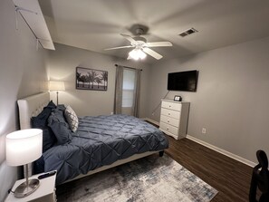 1 chambre, bureau, fer et planche Ă repasser, Wi-Fi gratuit