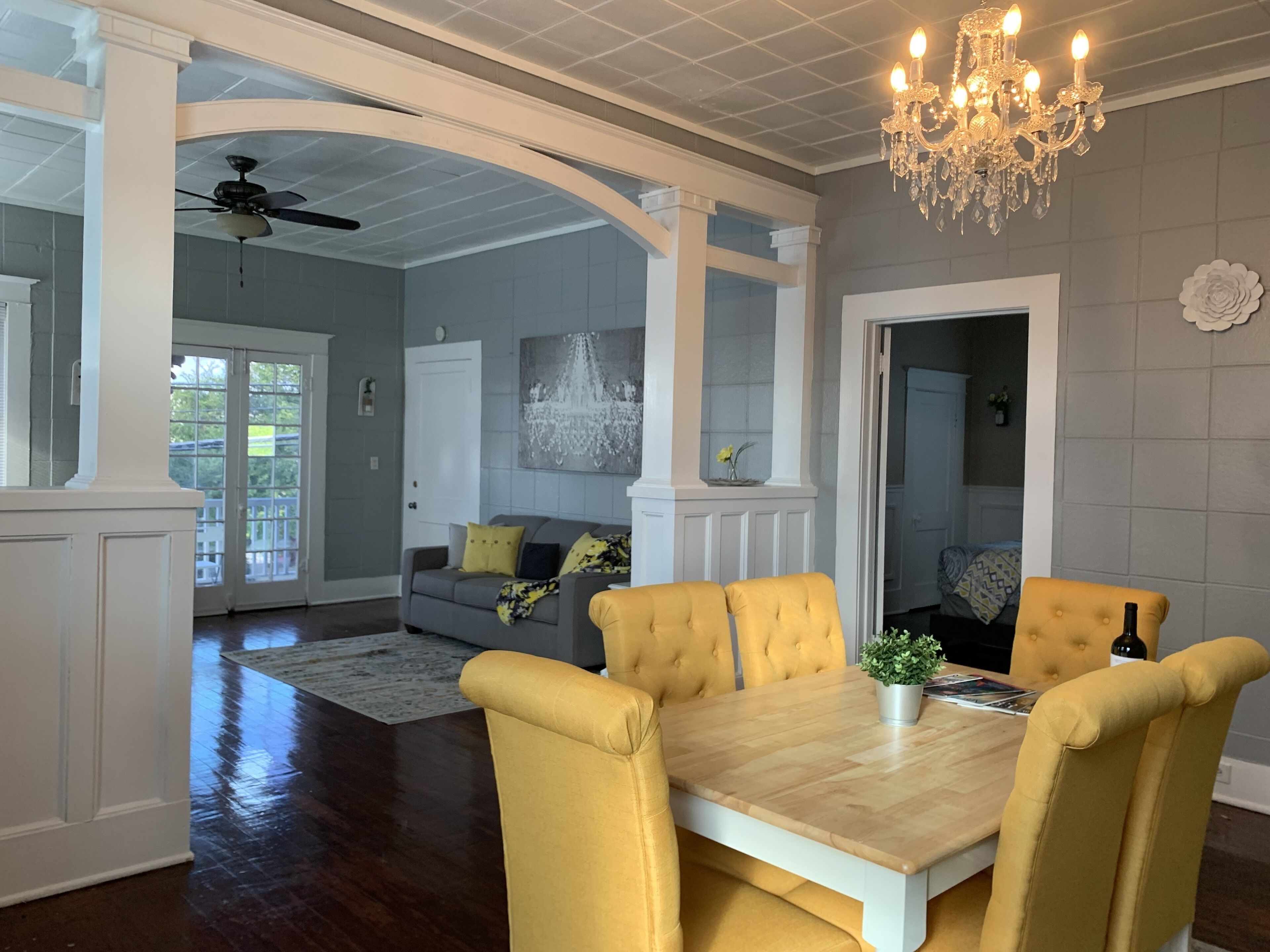 Near Downtown - Walk to the San Antonio Riverwalk - Located in King Williams