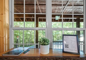 Interior - Cozy Cabin Near Helen + Hot Tub + Fire Pit + Game Room + More (Cleveland)