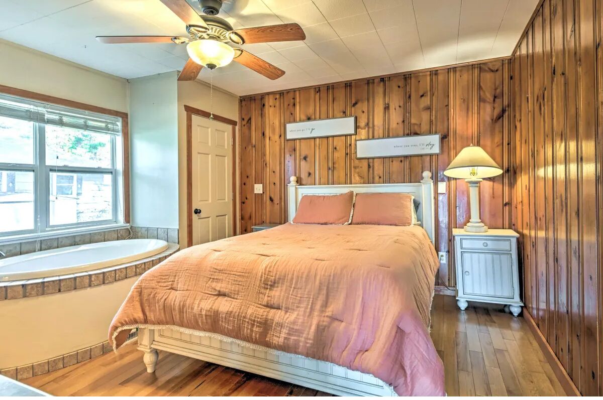 2 bedrooms, free WiFi, bed sheets