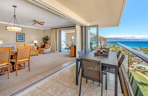 Outdoor dining - Maui Resort Rentals: Honua Kai - 4 Total Bedrooms, 7th Floor Deluxe Ocean AND West Maui Mountain Views (Lahaina)