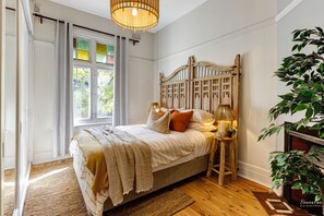 3 bedrooms, desk, travel crib, WiFi - Luna Residence close to Sydney Harbor (North Sydney)