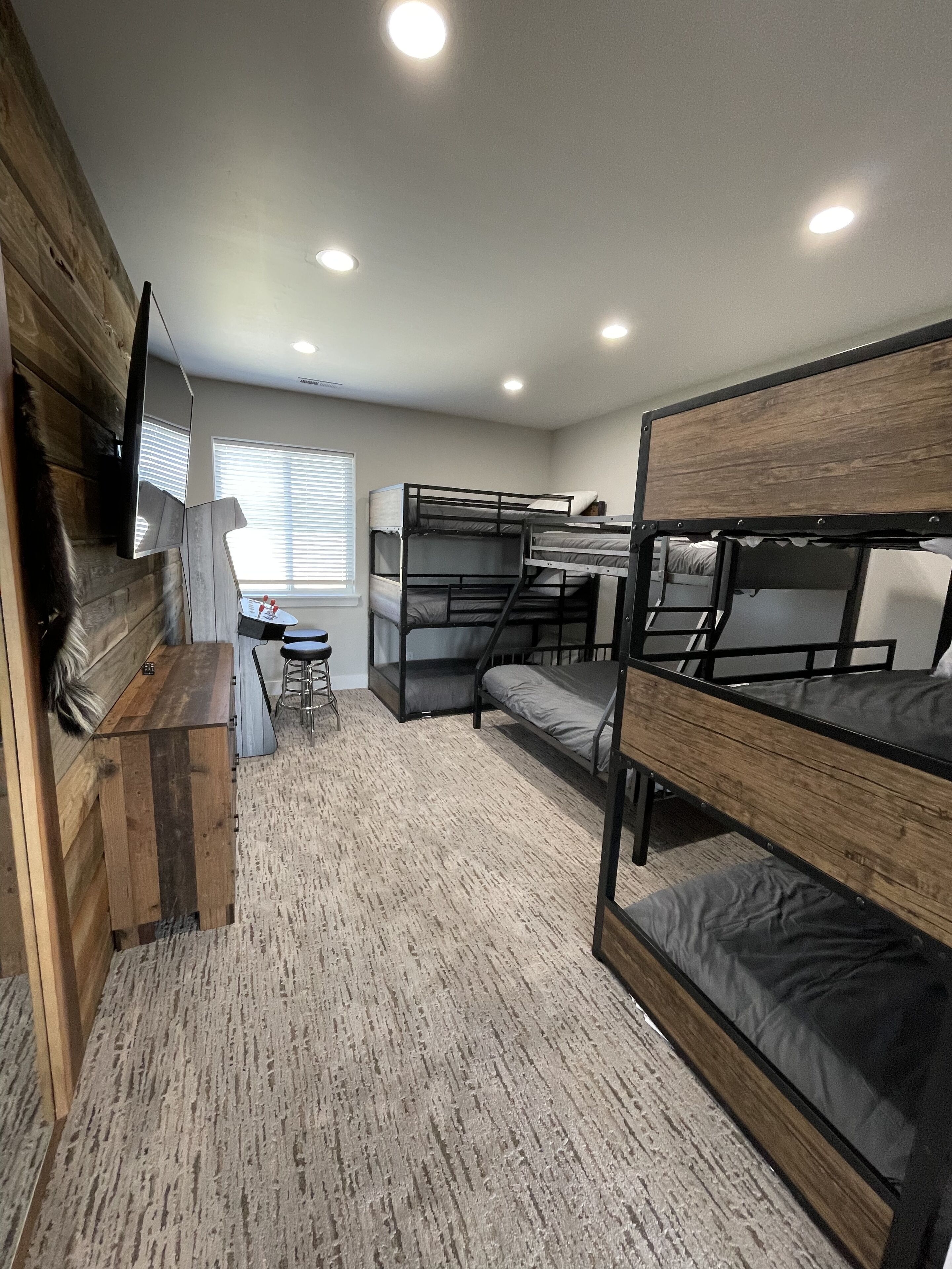 bunk room
