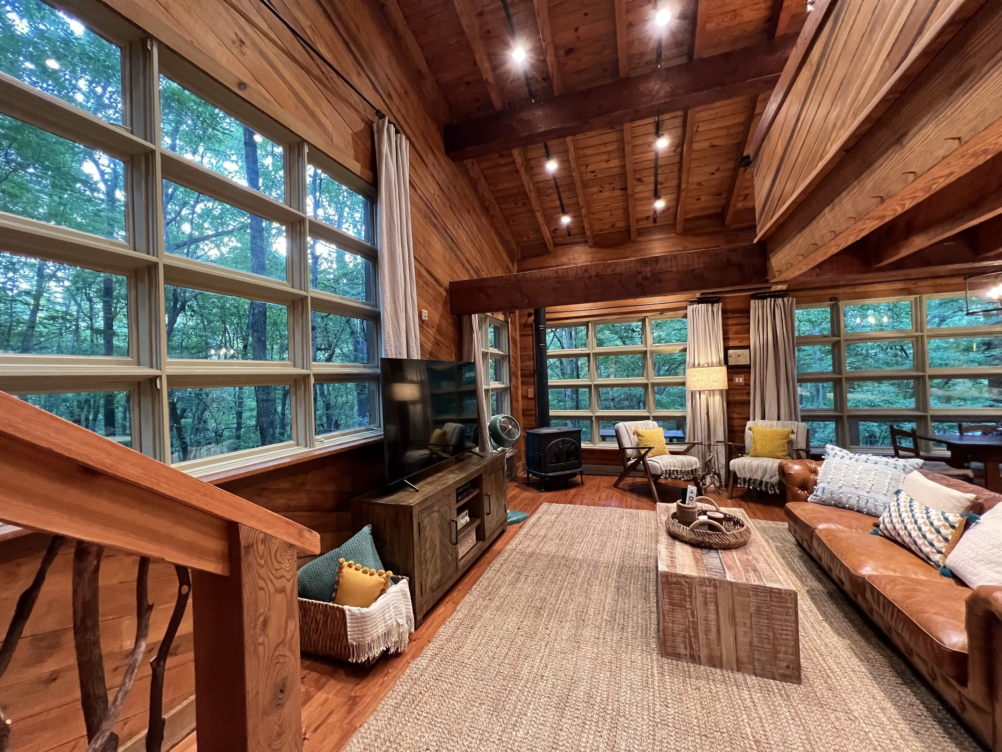 TV, fireplace, DVD player, stereo