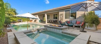 Private Pool Spa Game Room 3King beds 8 min Drive to Coachella 