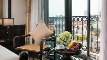 Senior Suite with Balcony | View from room