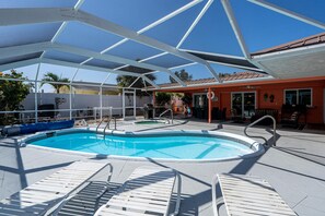 House, 3 Bedrooms | Pool - 5147 Estero Blvd Gone Coastal by Coastal Vacation Properties (Fort Myers Beach)