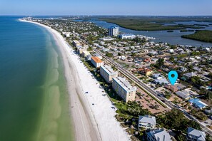 House, 3 Bedrooms | Beach - 5147 Estero Blvd Gone Coastal by Coastal Vacation Properties (Fort Myers Beach)