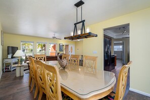 House, 3 Bedrooms | Dining - 5147 Estero Blvd Gone Coastal by Coastal Vacation Properties (Fort Myers Beach)
