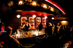Bar (on property) - Passa Hotel Bangkok (Bangkok)