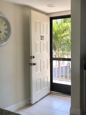 Condo, 2 Bedrooms