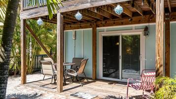 House, 1 Bedroom | Balcony