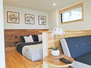 1 bedroom, desk, free WiFi