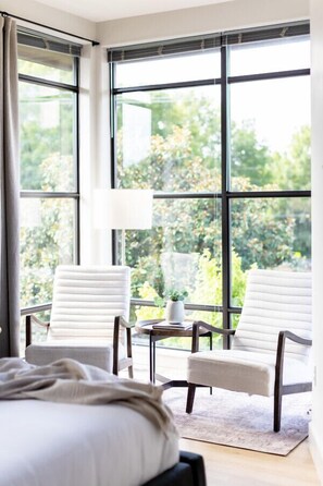 2 Schlafzimmer, Schreibtisch, Bügeleisen/Bügelbrett, kostenloses WLAN