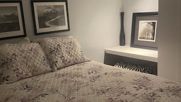 1 bedroom, iron/ironing board, travel cot, free WiFi