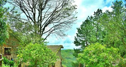 Adrak Summer Sand Hill Resort Vagamon