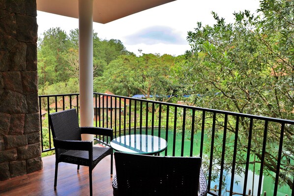 Standard Double Room | Living area - Adrak Summer Sand Hill Resort Vagamon (Peermade)