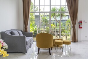 Deluxe Double Room | Free WiFi - Utapao Resort (Ban Chang)