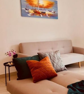 Three-Bedroom Executive Apartment with Balcony | Living area - MIDHILLS Prime Suites Genting Highlands (Genting Highlands)