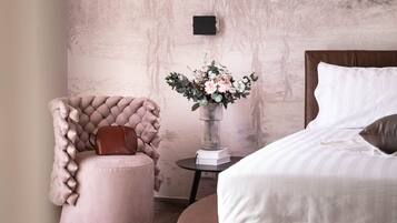 Presidential Room | Premium bedding, down comforters, minibar, in-room safe