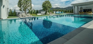 Outdoor pool - 7Stonez Suites Windmill Genting Highlands (Genting Highlands)