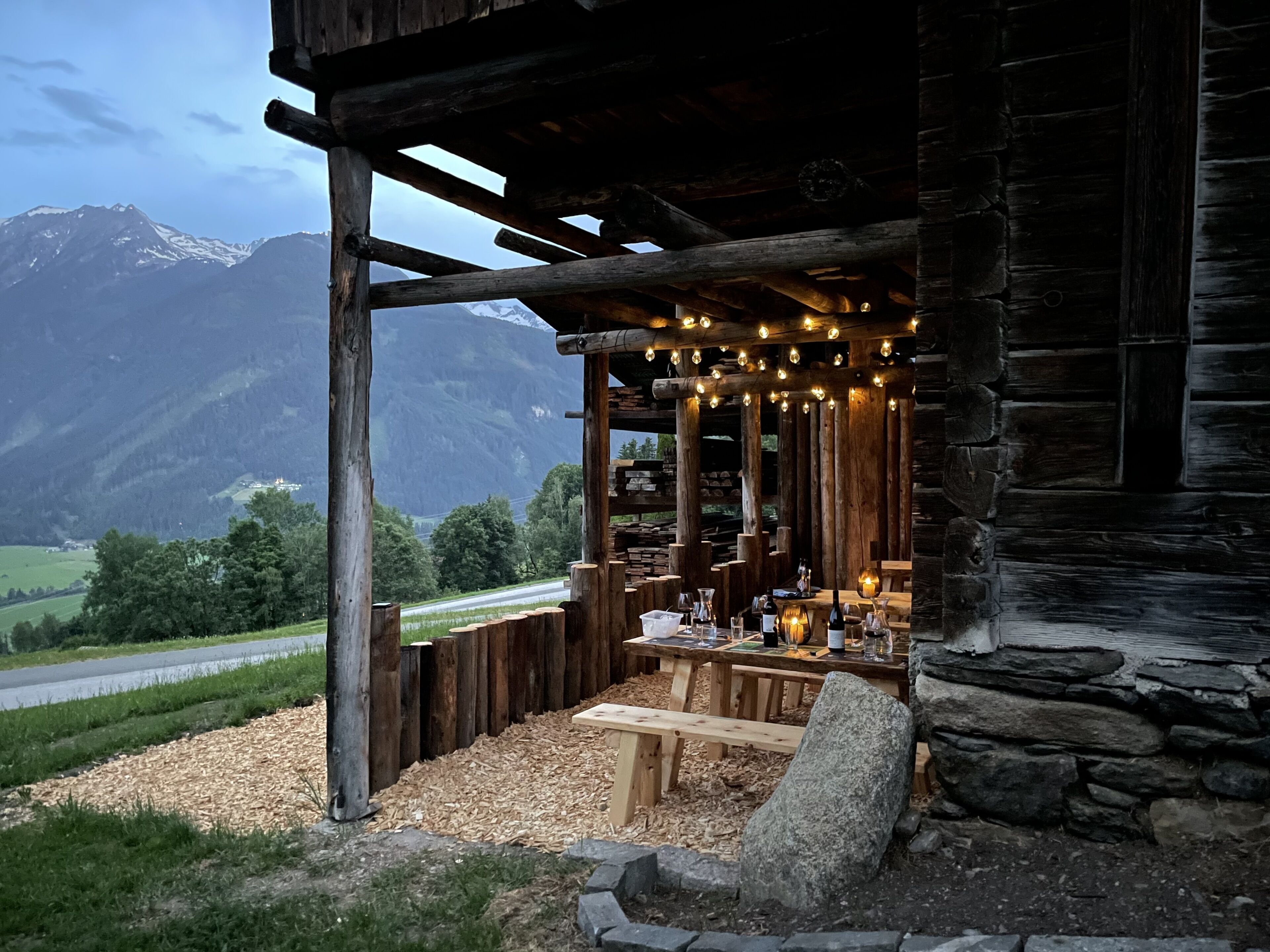 المنشأة من الخارج