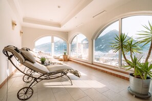 Sauna, hot tub, steam room, hot stone massages, massages - BergBaur (Neukirchen am Grossvenediger)
