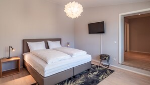 Grand Condo | 2 bedrooms, travel crib, WiFi (free) - THE FOREST Luxury Suites (Titisee-Neustadt)
