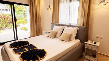 Superior Double Room | In-room safe, iron/ironing board, free WiFi, bed sheets