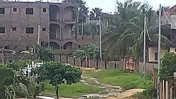 Enceinte de lâhĂ©bergement