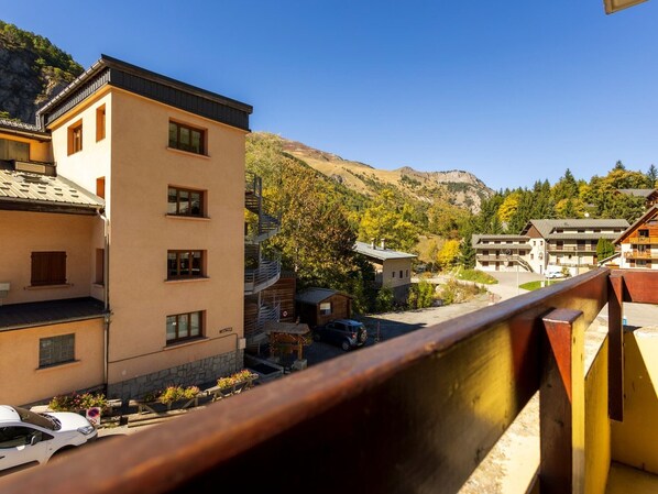 Property grounds - 2-room cabin for 6 people with south-west balcony, pets allowed (Valloire)