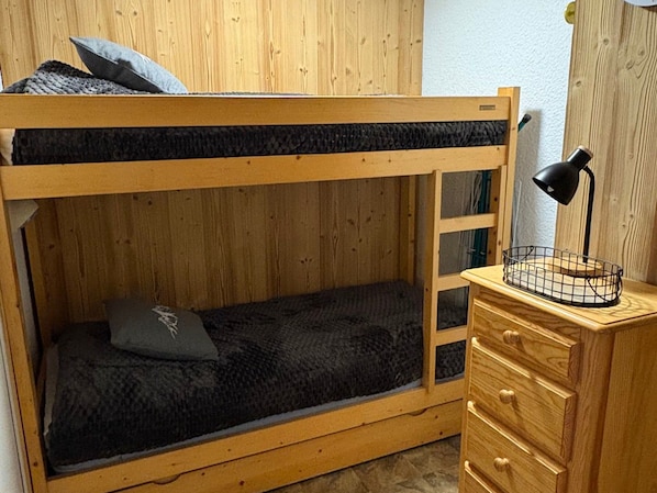 1 室のベッドルーム