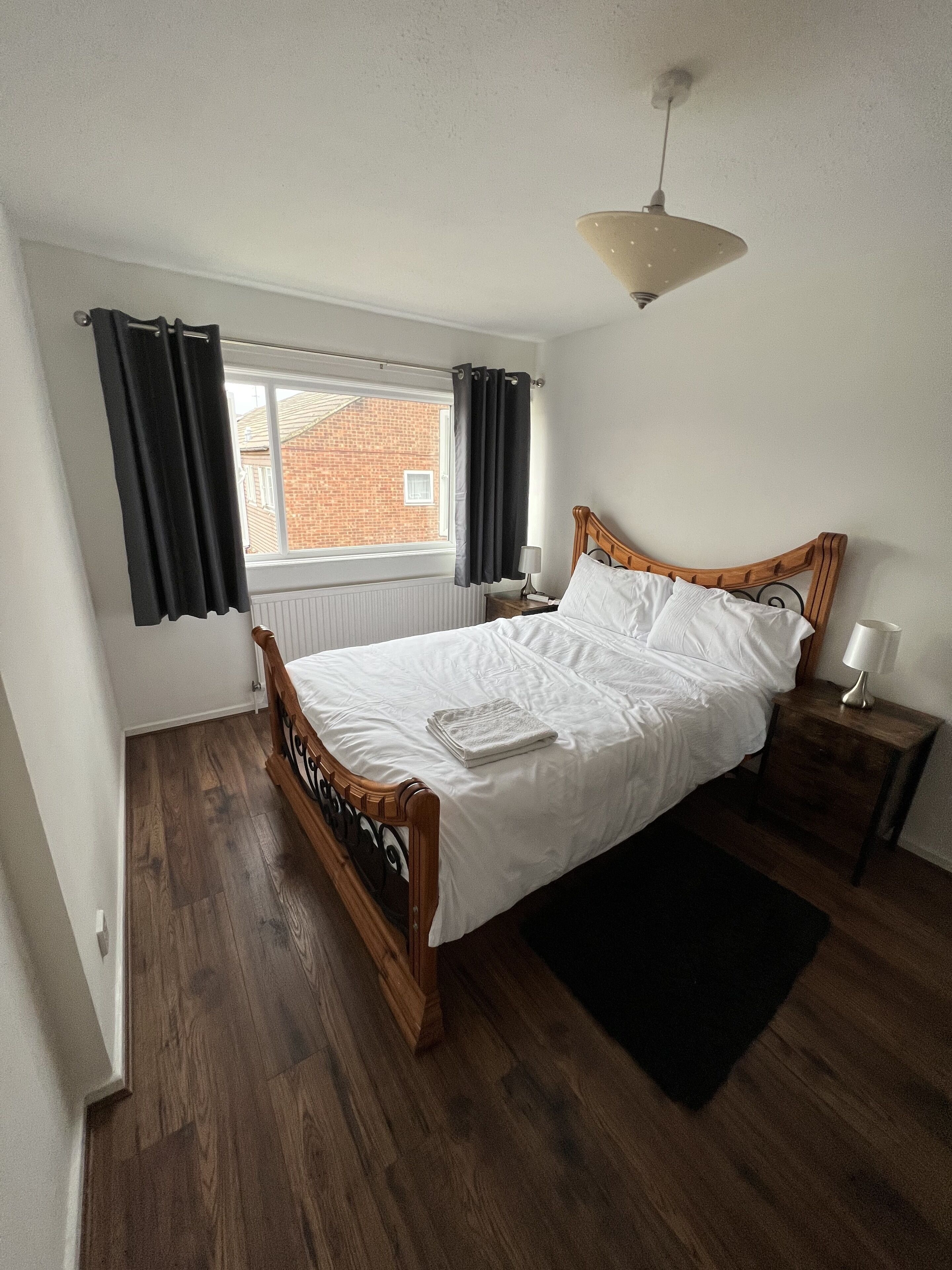 Economy Double Room | Iron/ironing board (on request), free WiFi, bed sheets