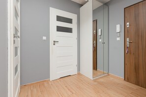 Apartment, 1 Schlafzimmer, Balkon | Eigene Küche | Mikrowelle, Geschirrspüler, Wasserkocher, Kochgeschirr/Geschirr/Besteck