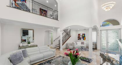 BY THE SEA VACATION VILLAS 5 STAR AQUABELLA 5/4 PRIVATE POOL WALK TO BEACH