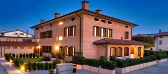 Borgo Tabari Appartamento Renoir