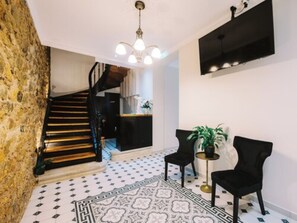 �체크인/체크아웃 키오스크