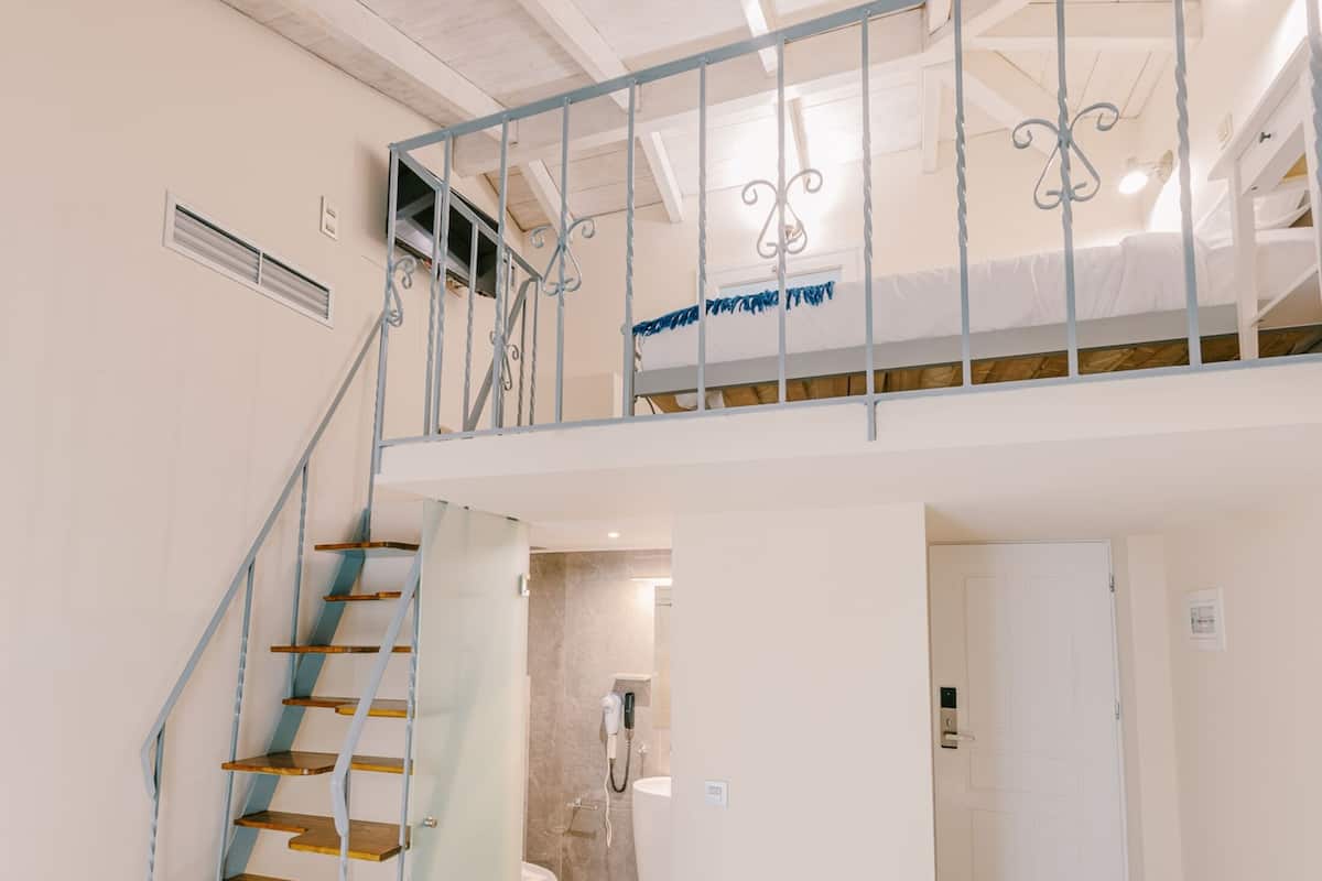 Gorgo- Triple Room with Balcony 3rd Floor