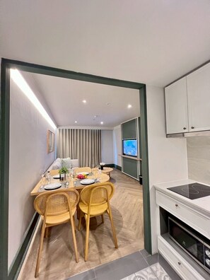 Two Bedroom River View King Suite | Insonorizzazione, Wi-Fi gratuito, lenzuola