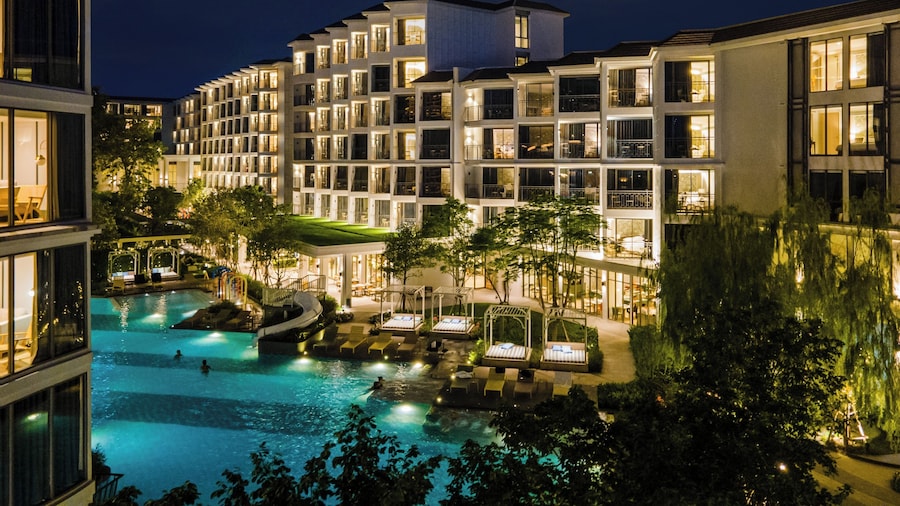 The Quarter Chaophraya by UHG