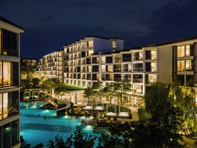 The Quarter Chaophraya by UHG