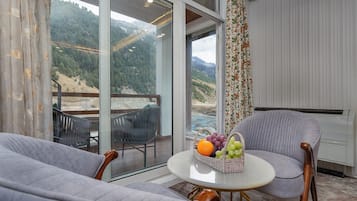 Premium Delight | Terrace/patio