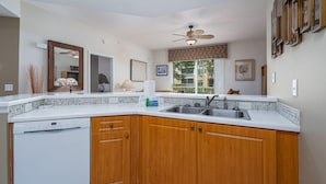 Unclassified image, 2 of 19, button - The Enclave at College Point # 22-08 - 9055 Colby Dr Unit Buildi by Coastal Vacation Properties (Fort Myers)