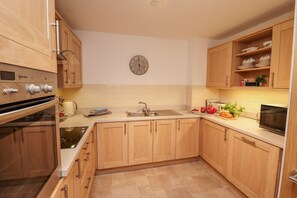 Fridge, dishwasher, electric kettle, toaster
