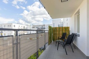 Property grounds - Szlachecka 6 | Spacious Apartment | Remote Work (Warszawa)