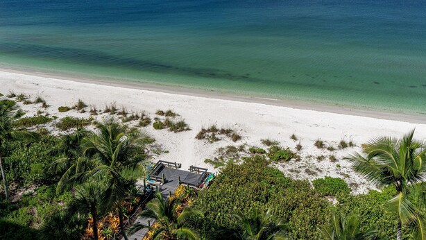Property grounds - Ambassador # 905 - 26300 Hickory Blvd by Coastal Vacation Properties (Bonita Springs)